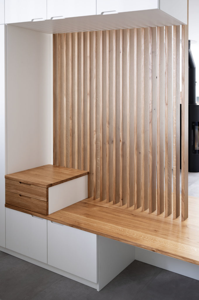 Penderie en bois lucien gumy